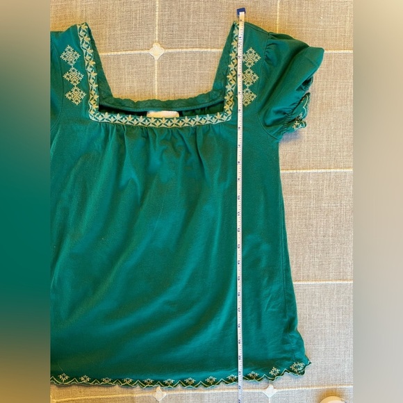 EUC ANTHROPOLOGIE DELETTA Green Embroidered Short Sleeve Peasant Blouse Top - Picture 6 of 7